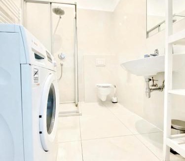 Neulerchenfeld Apartment | Spacious 3BR Apartment next to Wiener Stadthalle G3