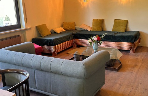Neukirchen bei Altmunster House | Spacious house with lake view
