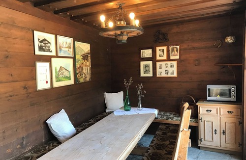 Niedernsill Apartment | Spacious Family Apartment with Panoramic Mountain Views–Near Zell am See&Kaprun