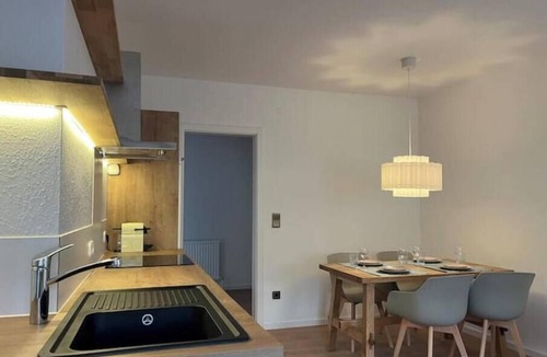 Innsbruck Apartment | Spacious urban-alpine apartment near the center & mountains