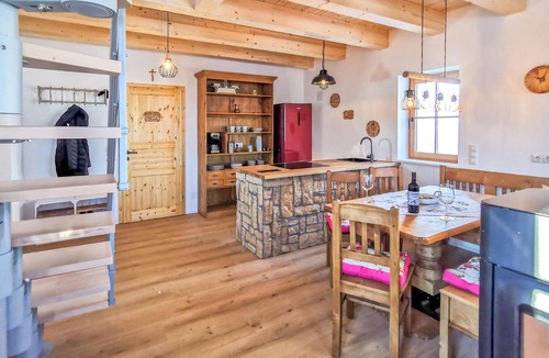 Eberau House | Spend your vacation in a luxuriously designed and equipped vacation home in southern Burgenland.