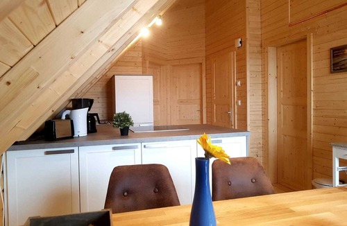 Sonnleitn Cabin | Stubihuettn (1450) right on the ski slope upstairs apartment