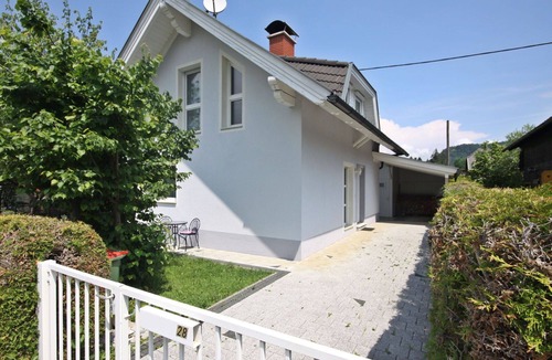 Faak am See House | Stunning private villa for 8 people with WIFI, TV and terrace