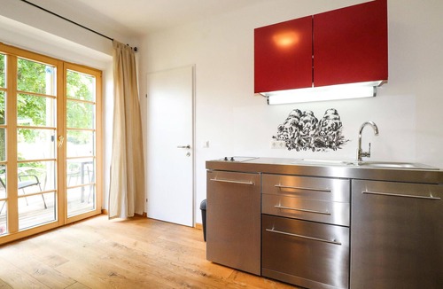 Kroatisch Minihof Apartment | Stunning apartment in Kroatisch Minihof with WiFi