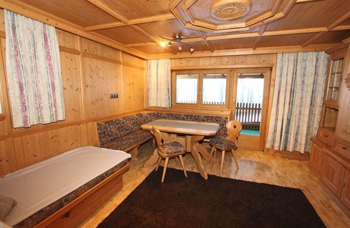 Kaltenbach Apartment | Stunning Apartment in Kaltenbach near Ski Area