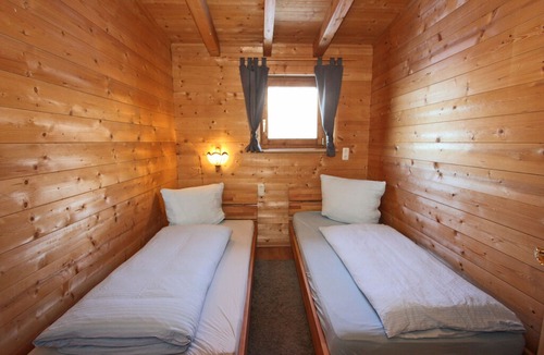 Kaltenbach Apartment | Stunning Apartment in Kaltenbach near Ski Area