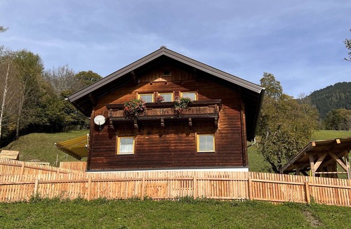 Sankt Veit im Pongau House | Stunning private villa for 10 people with WIFI, TV and patio