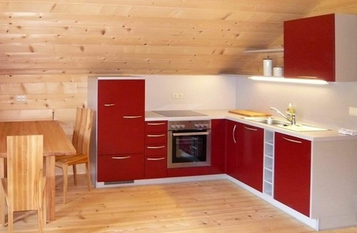 Regau Villa | Stunning private villa for 8 guests with WIFI, TV, terrace and pets allowed
