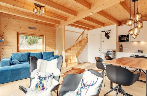 Schonberg House | Stunning villa for 6 people with WIFI, TV, terrace and pets allowed