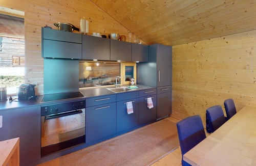Mutten Ski Chalet | Stylish architect’s hut at the ski lift