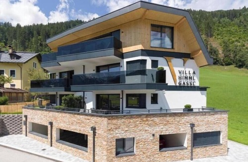Zellbergeben Apartment | Stylish feel-good apartments with sauna & mountain views in Zillertal