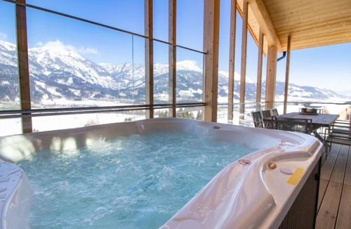 Haus im Ennstal House | Superior 4 SZ,Sauna&Aussenbadewanne by Interhome