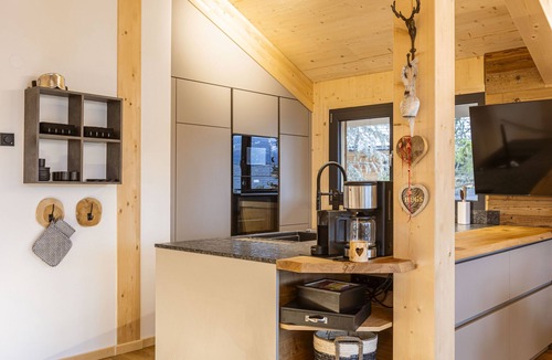 Turracher Hohe Ski Chalet | Superior Chalet # 24 with Sauna & Hot Tub