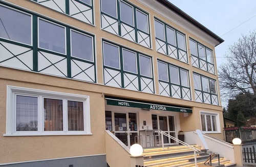 Maxglan House | Superior Double Room with Breakfast - Astoria, Hotel