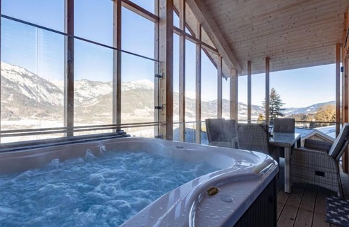 Haus im Ennstal Apartment | Superior Galerie,Sauna&Außenbadewanne by Interhome