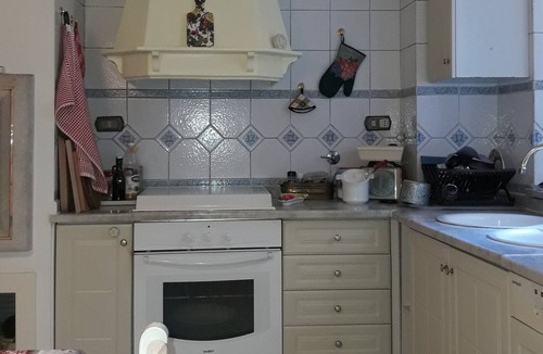 Quartiere Coppede Apartment | The Queen s coffer, apartment in Rome in the Trieste / Salario district