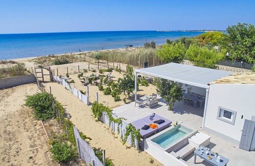 Granelli Villa | The Shoresound Maison de Charme is just a few steps from the sea