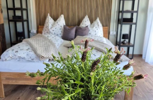 Eltendorf House | Tinyhouse Alpakas Ruhe&Natur Lavendelnest Südburgenland- Frühstück zubuchbar