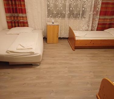 Landegg Apartment | Tom & Jerry - Family Apartment