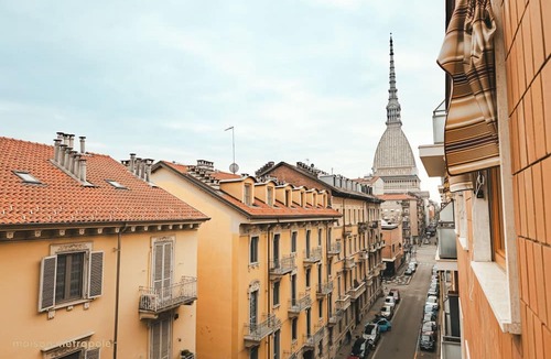 Vanchiglia Apartment | Torino Centro, La Mole House