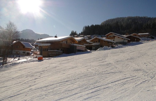 Annaberg im Lammertal Ski Chalet | TRUE SKI IN SKI OUT position directly on the slope