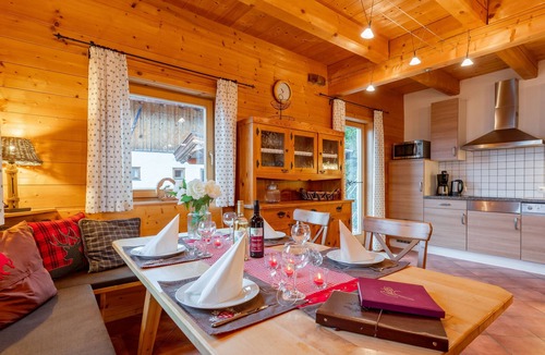 Aufhausen Ski Chalet | Two chalets with sauna with fantastic mountain panorama