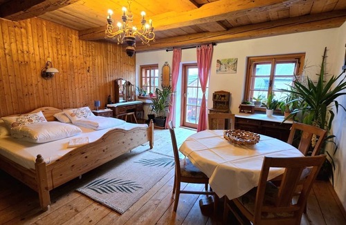 Hallstatt Apartment | Vacation apartment/apartment for 5 guests with 80m² in Hallstatt (312902)
