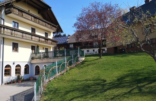 Fischbach House | Vacation apartment Feuerholz (1-2 nights NF) - Urlaub am Bauernhof Hönigshof