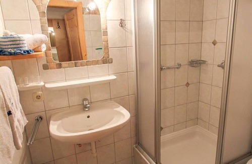 Fischbach Other | Vacation apartment Morgentau (1-2 nights NF) - Vacation at the farm Hönigshof