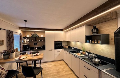 Sankt Martin am Tennengebirge House | Vacation home for 12 guests with 180m² in Lammertal (294802)