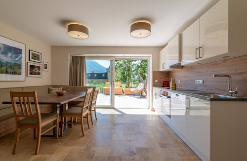 Mauterndorf House | Vacation home with three apartments - 3km to the ski lift and 150 m to the swimming pool