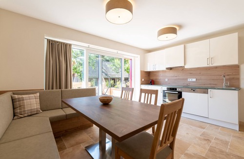 Mauterndorf House | Vacation home with three apartments - 3km to the ski lift and 150 m to the swimming pool