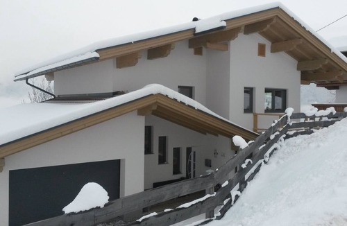 Emberg Apartment | Vacation Rental/Apartment for 5 Guests, 50 m², in Kaltenbach (315302)