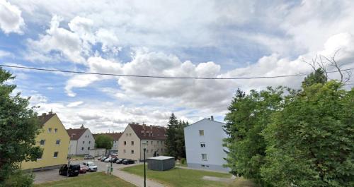Fischamend Apartment | Vienna Apartment in Fischamend 2 Bedrooms - 3 Beds, Airport nearby