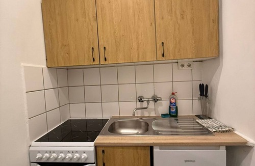Rudolfsheim-Funfhaus Apartment | Vienna City Connect -Budget-Friendly 2BR Apartment