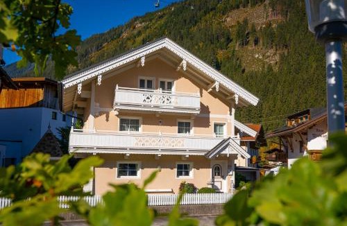 Mayrhofen Apartment | Villa Daringer