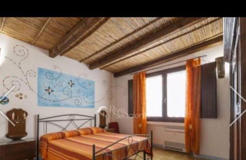 Torre San Giovanni Villa | Villa "Ferilù" close to the Sea with Private Pool & Wi-Fi