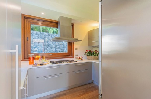 Como Villa | Villa Infinity by Rent All Como