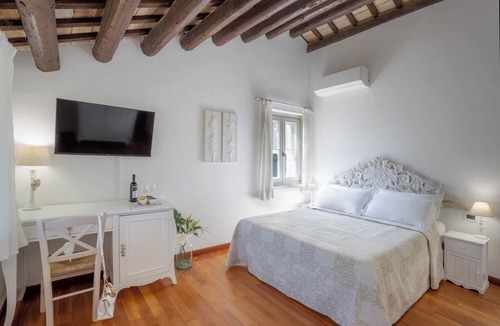 Polverigi Bed & Breakfast | Villa LeMarche b&b