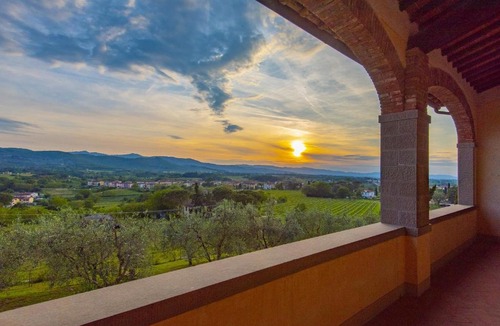 Bucine Villa | Villa Petrea