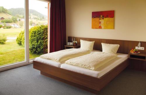Lingenau Hotel | Vitalhotel Quellengarten - Bed & Breakfast