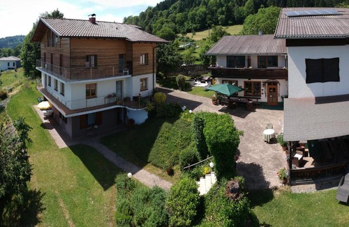 Moosburg House | Wabnig- der Logenplatz in der Natur
