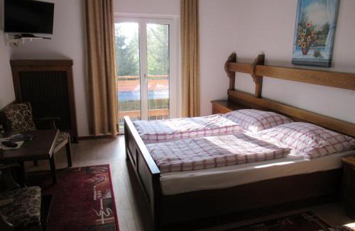 Fladnitz an der Teichalm Bed & Breakfast | Waldpension Reisinger
