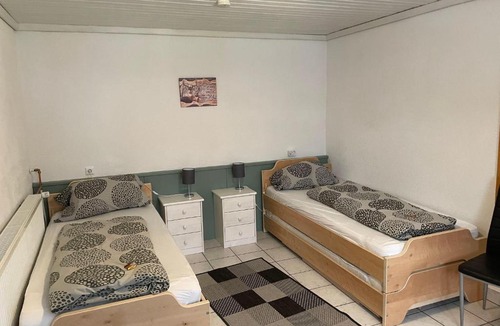 Stall Apartment | Wasserfall