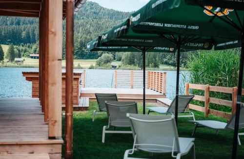 Weissensee Apartment | Weiße Wand