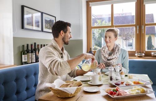 Goettlesbrunn-Arbesthal Bed & Breakfast | Weingut & Gästezimmer Edelmann