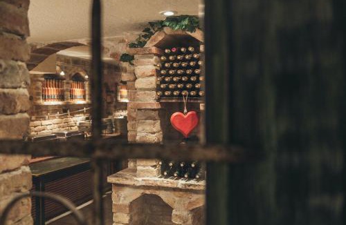 Klingenbach Hotel | Weinwirtshaus Wlaschits