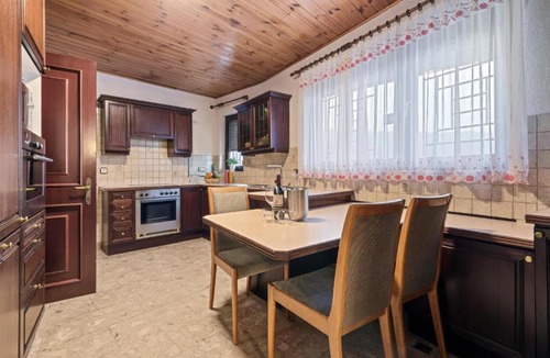 Purkersdorf House | Wellness Villa near Vienna - Pool, Sauna & Whirlpool