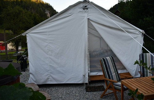 Schwarzau im Gebirge House | Wild Glamping in the Vienna Alps - “Mürzsteger Alps”