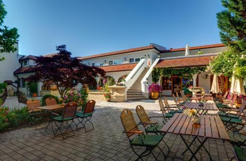 Morbisch am See Hotel | Winzerhof Schindler